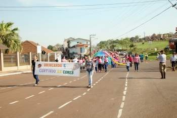 Desfile Cívico em Comemorações ao Sete De Setembro no Município